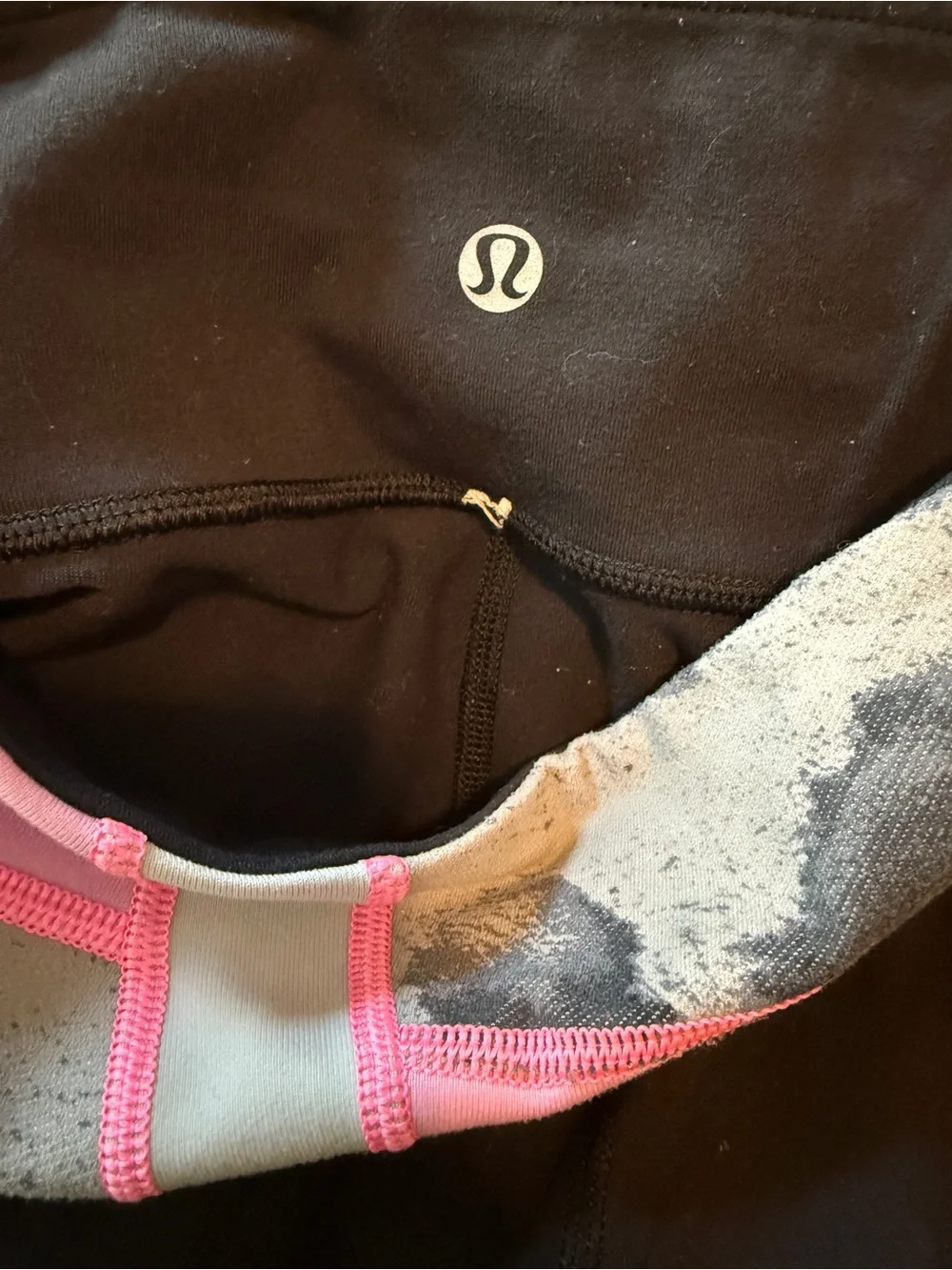 Y2K Lululemon Groove Flare Leg Yoga Pants Pink Grey Geometric Waistband Size 6